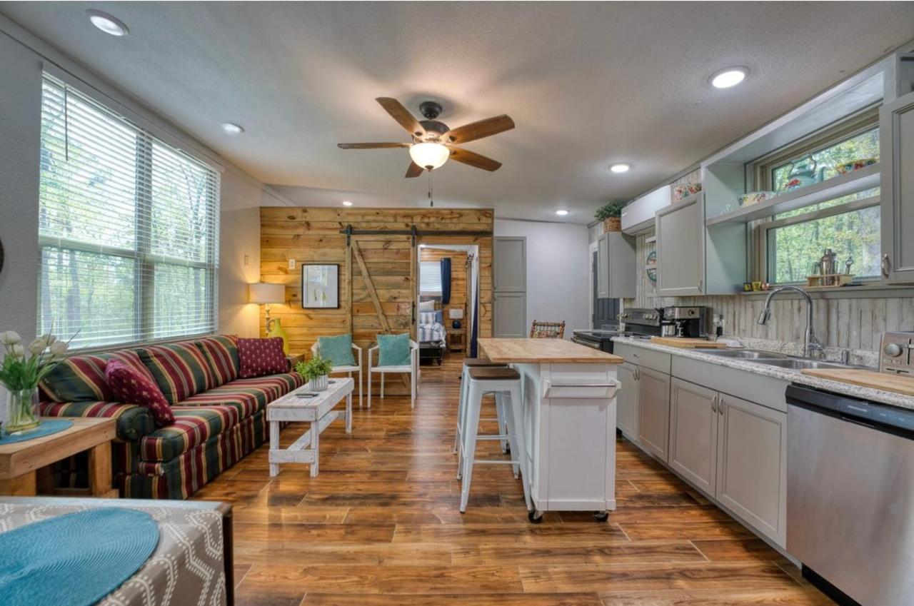 Blue Bungalow Lake Hamilton Hot Springs Bagian luar foto