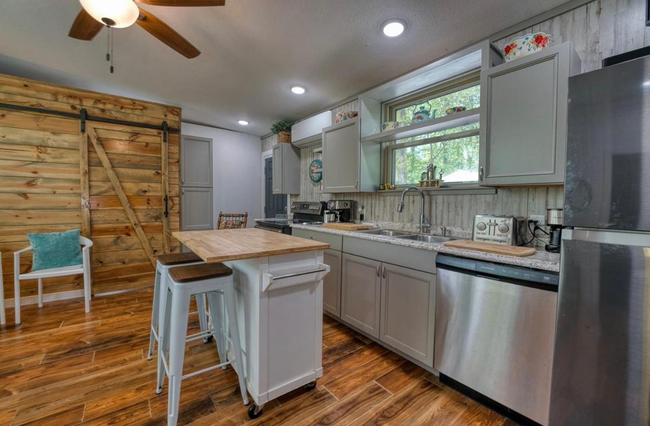 Blue Bungalow Lake Hamilton Hot Springs Bagian luar foto